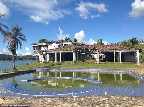 pablo escobar house in colombia